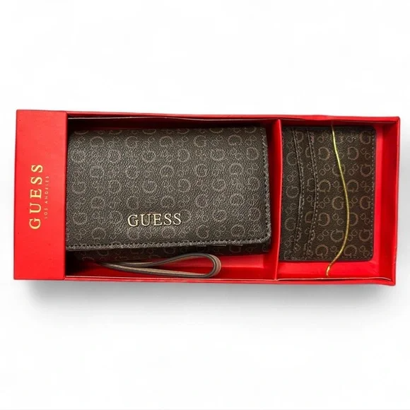 Set de Cartera y Tarjetero Guess