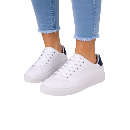 Tenis de Dama Tommy talla 6