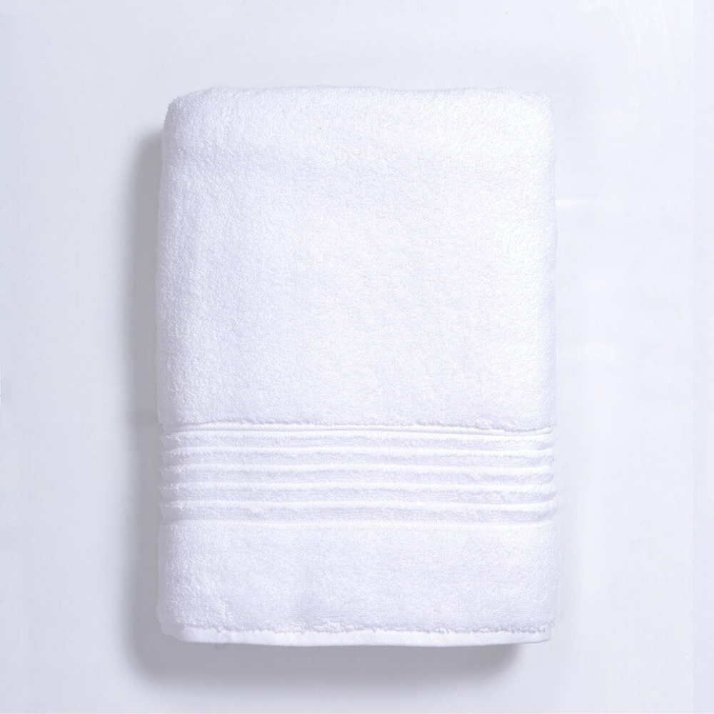 Toalla de Baño Grande Blanca – Suave y Absorbente